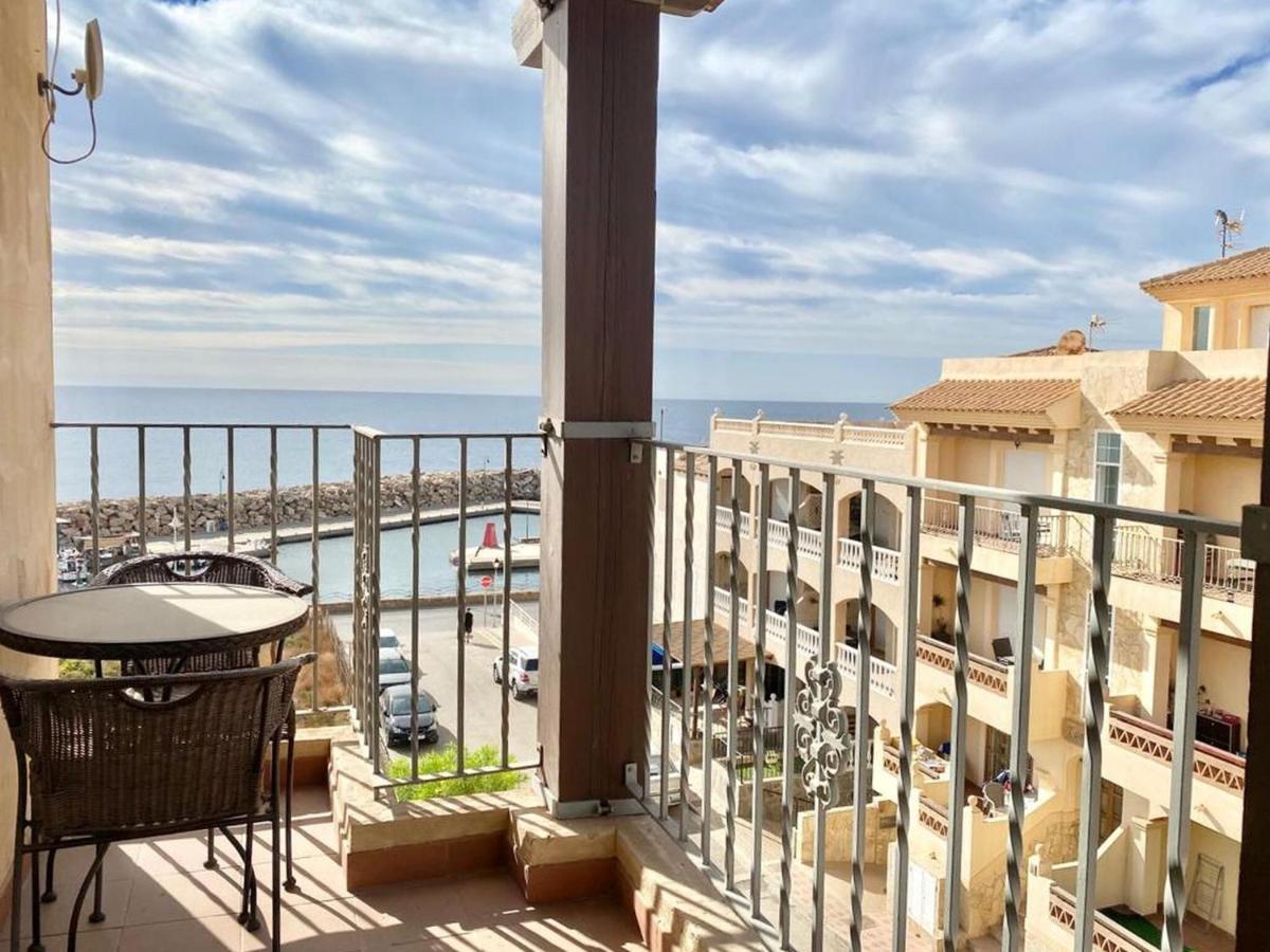 Belvilla By Oyo Apartamento Vista Mar 比利亚里科斯 外观 照片